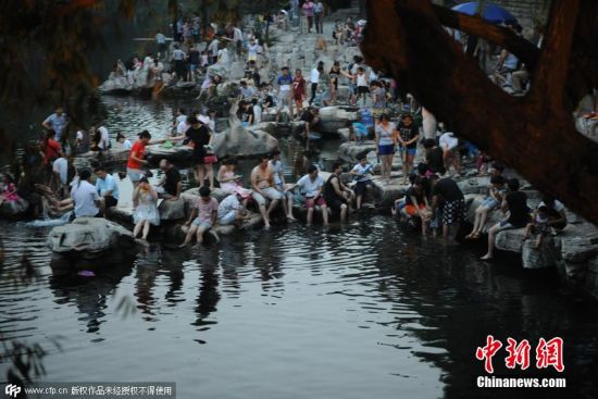 现济南人口_济南人口热力图