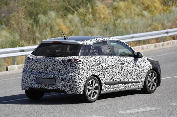 Hyundai i20 Turbo spied 03