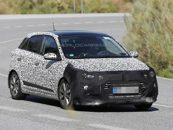 Hyundai i20 Turbo spied 01 4-3