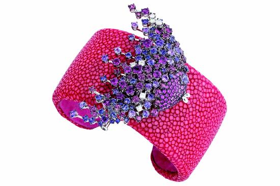 Damiani Animalia - Bracelet and brooch in pink galuchat