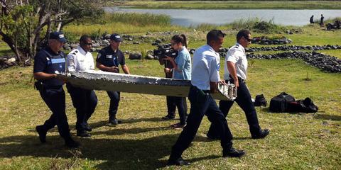 马方确认残骸属波音777型客机