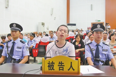 灵宝持枪杀人抢金店被告人被判死刑 当庭表示上诉