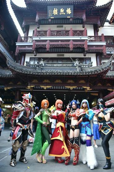 上海街头惊现DOTA2 Cosplay助威国际邀请赛