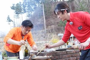 锋味家族爆笑吹鸭子 陈伟霆濒临“崩溃”