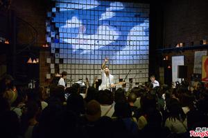 五月天石头举办个人专场 单飞称有口难言