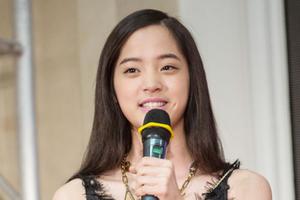 欧阳娜娜:意见分歧时当然林青霞说了算