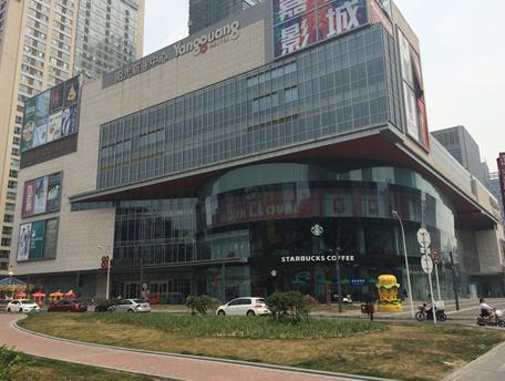 阳光新业中心:品牌少逛的人也少