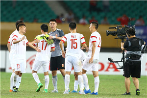 东亚杯-于大宝弹射王永珀点杀 国足2-0胜朝鲜