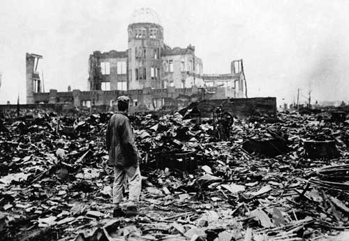 图：原子弹炸后废区