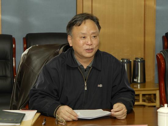 最高法规范P2P:纯中介 不承担担保责任|P2P_