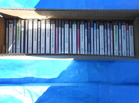 日本玩家拍卖初代PS平台3300款游戏