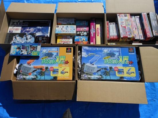 日本玩家拍卖初代PS平台3300款游戏