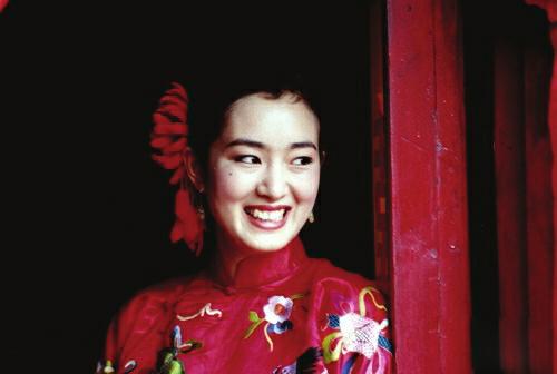 巩俐出演《红高粱》