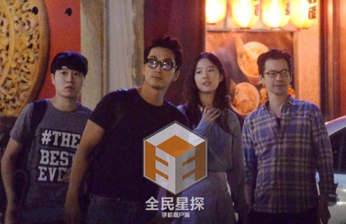 8月5日，网曝宋承宪与刘亦菲恋爱并见女方父母。5日下午，宋承宪方表示“与刘亦菲刚刚开始交往，是相互正在了解的阶段”。