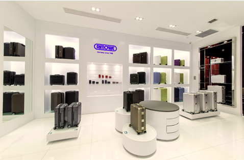 德国百年传奇品牌RIMOWA闪耀登陆青岛万象