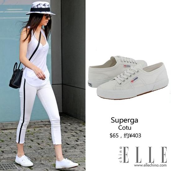 Kendall Jenner穿Superga Cotu白球鞋