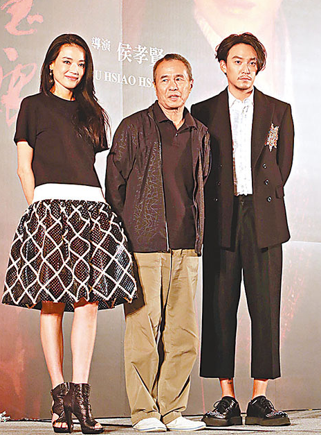 左起：舒淇、侯孝贤与张震在台宣传《聂隐娘》