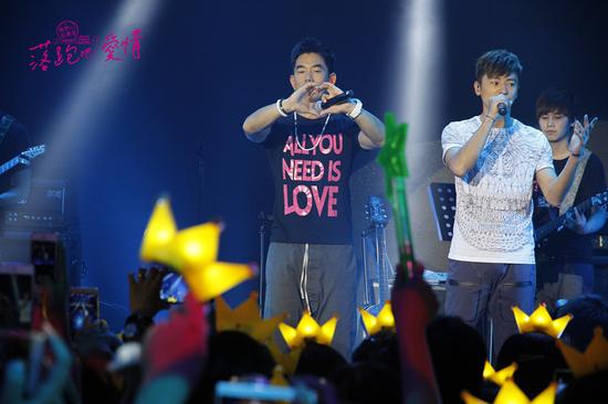 李国毅助阵任贤齐北京音乐会