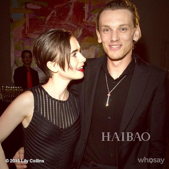 丽莉·柯林斯 (Lily Collins) Po与男友杰米·坎贝尔·鲍尔 (Jamie Campbell Bower) 私照2