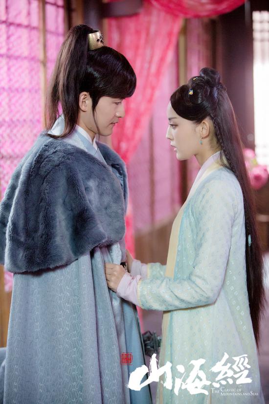 张翰娜扎认相恋 《山海经》定情吻戏曝光|张翰