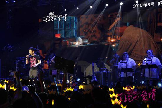 任贤齐现场演唱外婆的澎湖湾