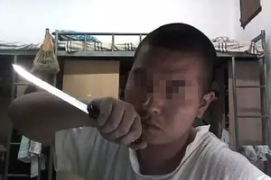 曝杀害中传女生嫌犯私藏尖刀 有暴力倾向