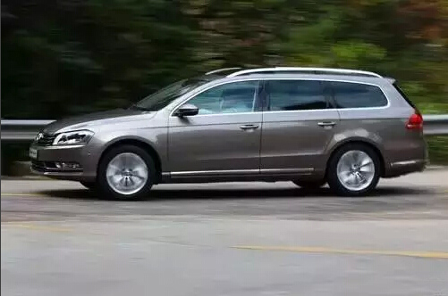 迈腾旅行版 西装革履的商旅人士_泰州汽车网_新浪汽车_新浪网