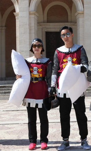 《极速2》韩庚吴昕首夺冠 回转环节出现