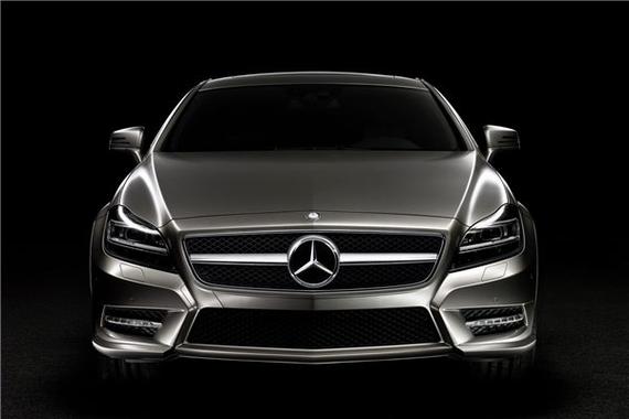 奔驰7月全球销量增15% 在华劲增四成