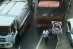 監(jiān)控：大貨車超車失控連撞七車 男女遭徑直碾過(guò)