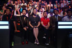 歌手是谁刘谦遭拆台 蒋欣自称是冷读高手