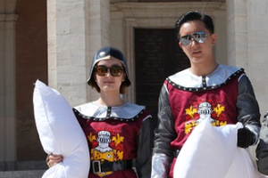 《极速2》韩庚吴昕首夺冠 回转环节出现