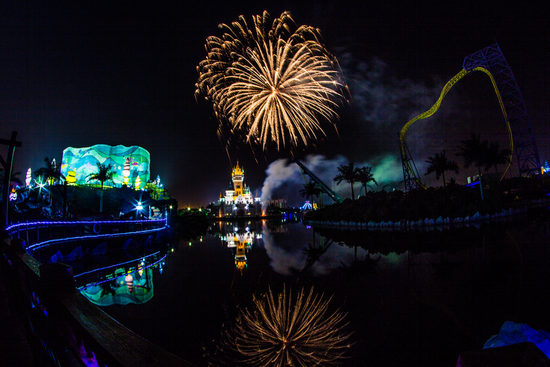 七夕相约郑州方特让浪漫遇见欢乐