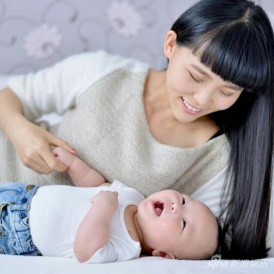 王迅娇妻和儿子