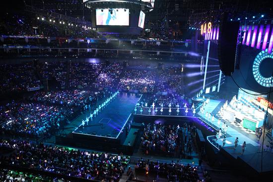 总选表演现场