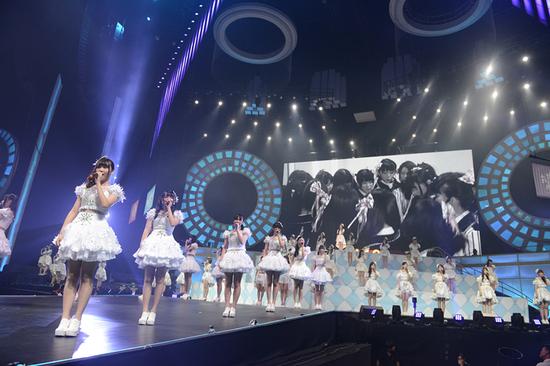 总选表演《梦想高飞》