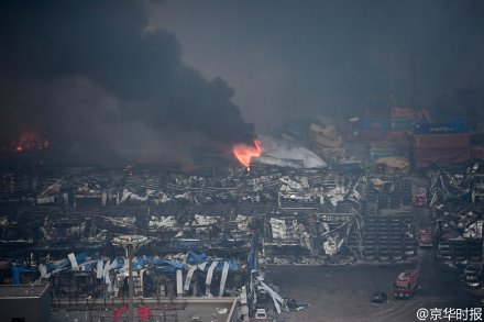天津爆炸事故现场再次爆炸(图)|天津爆炸|二次爆
