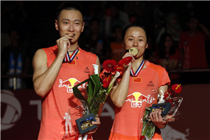 张楠赵芸蕾创造世锦赛1纪录 3次夺冠超越两大名宿
