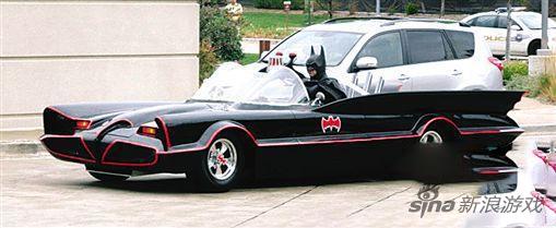 鲁滨逊的“蝙蝠车”