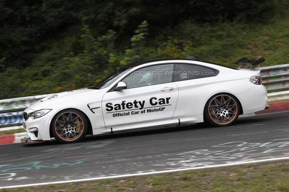 BMW M4 GTS spy 02