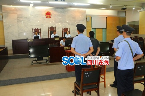 指示女司机行驶6小时 强奸未遂将其杀害