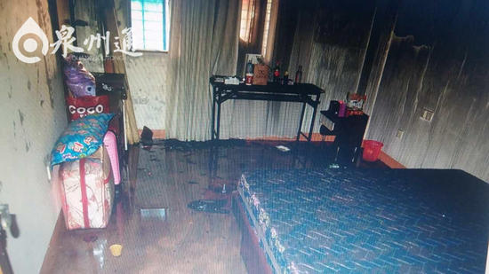 泉州一美发店离职员工为泄愤 偷钱点火烧房子