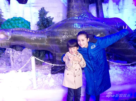 《女神新装》颖儿携手萌娃演绎巧克力工厂|女