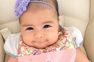 梁咏琪七夕工作家务无约会 甜蜜照顾女儿