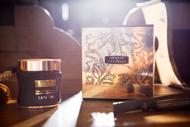 Lancôme兰蔻华美臻献金纯系列新品%2050年金色光辉%20绽放柔金魅力646