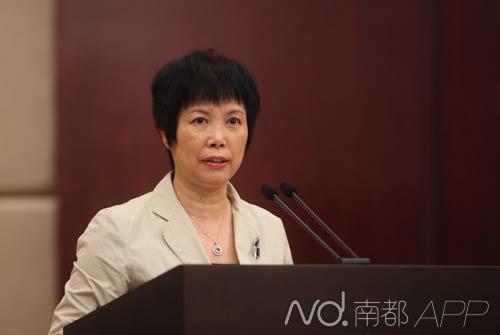 广州市财政局局长袁锦霞将到龄卸任。南都资料图