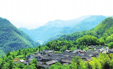 赤水人口_赤水大瀑布图片