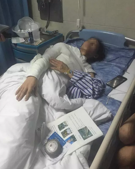 温州火锅店服务员笔录披露:开水为99℃ 事发前