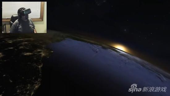 不只是娱乐 外国玩家用VR眼镜圆父亲宇航梦_