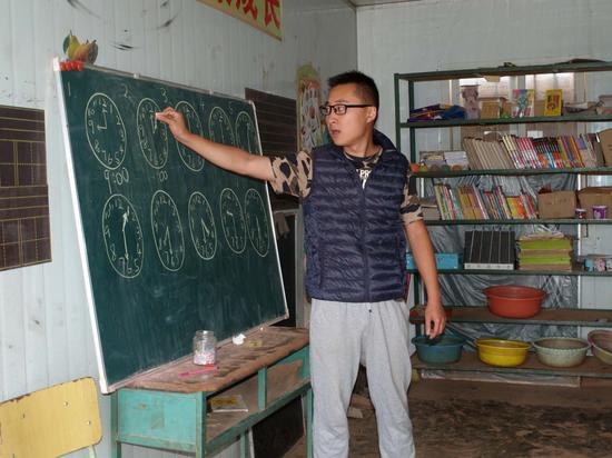 网友捐赠 最悲伤作文 公益小学将被强拆